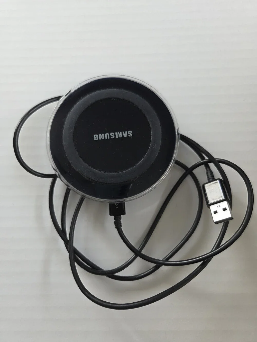 Samsung‎ Black and Silver Wireless Charging Pad